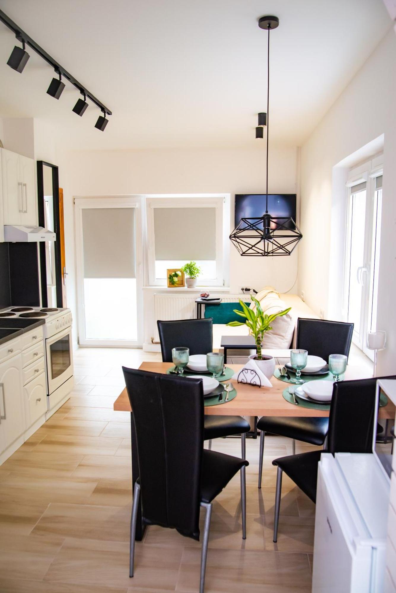 סובוטיקה Josephine Apartment מראה חיצוני תמונה