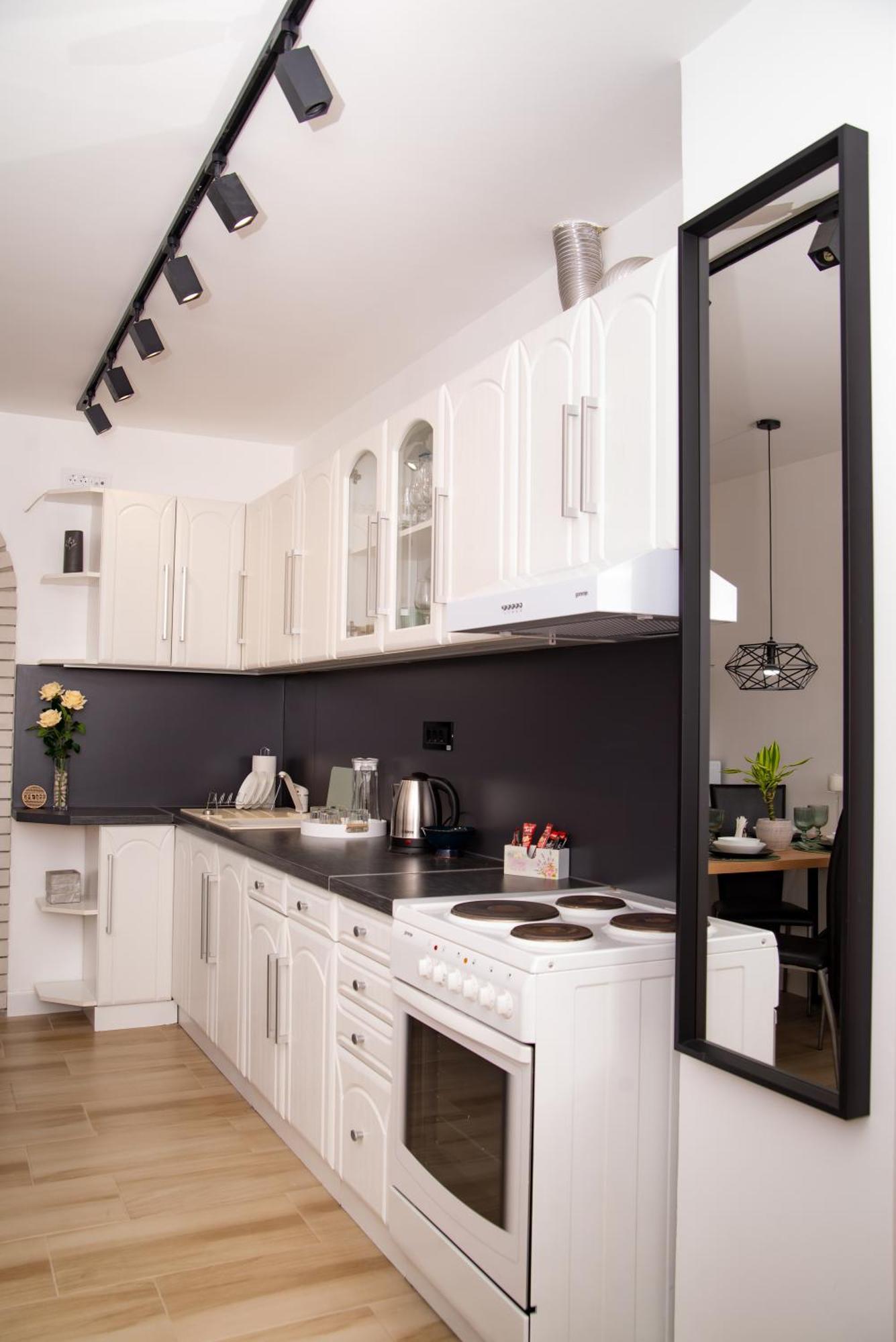 סובוטיקה Josephine Apartment מראה חיצוני תמונה