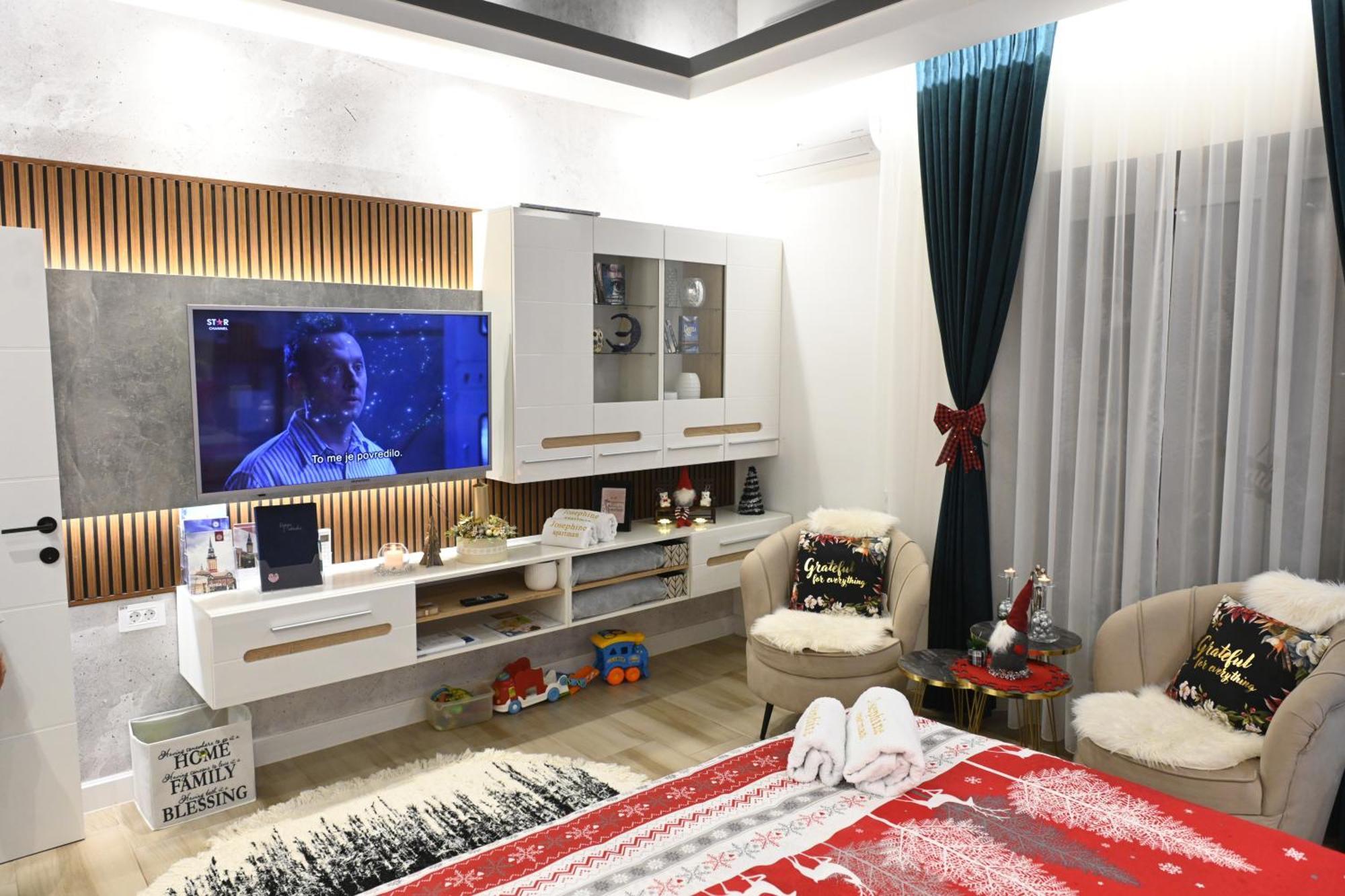 סובוטיקה Josephine Apartment מראה חיצוני תמונה
