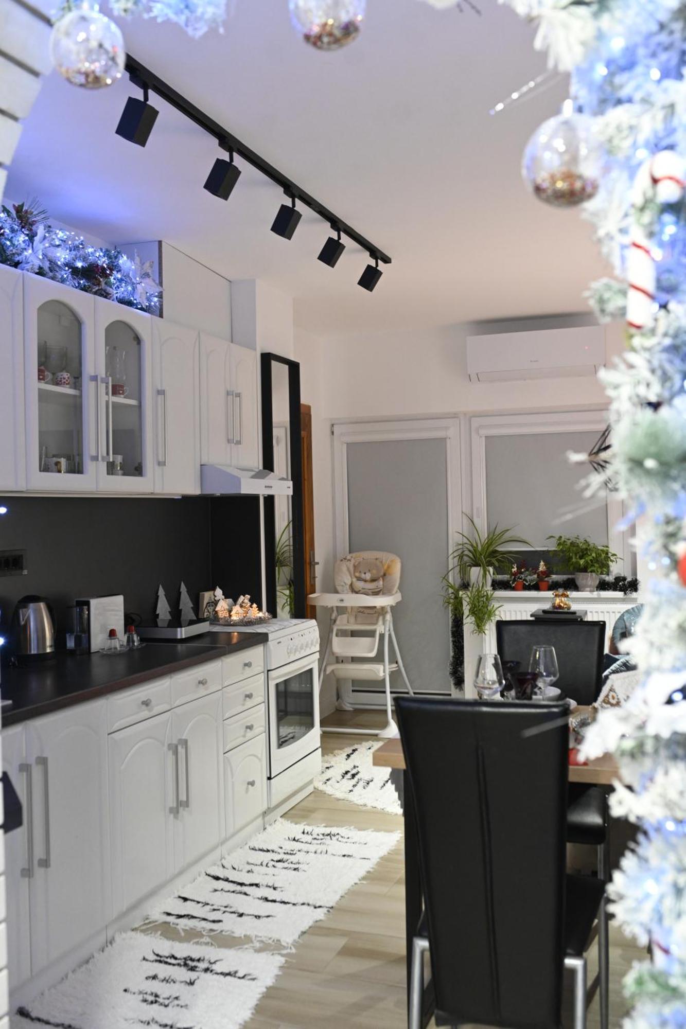 סובוטיקה Josephine Apartment מראה חיצוני תמונה