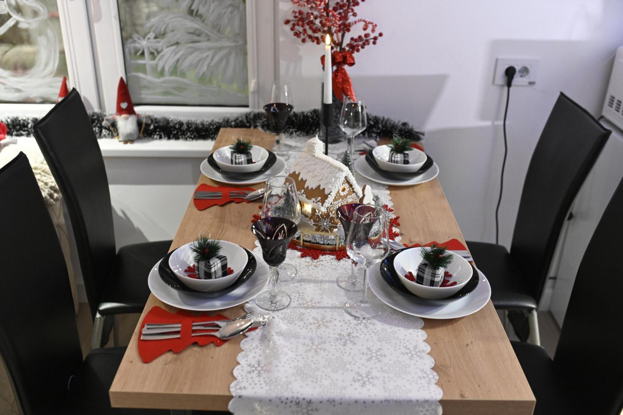 סובוטיקה Josephine Apartment מראה חיצוני תמונה